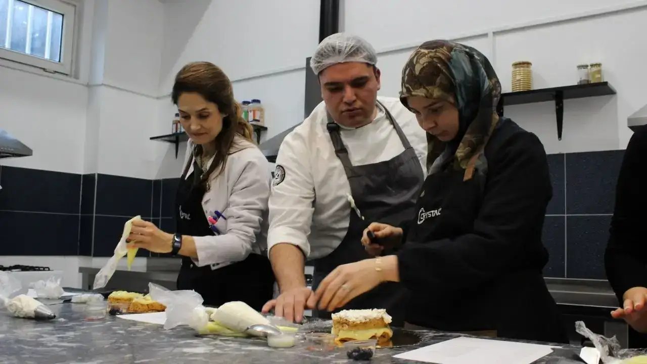 Akdeniz Üniversitesi’nden Çocuklar İçin Umut Dolu Tarifler! 7
